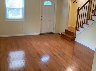 109 S Gordon St, Alexandria, VA 22304