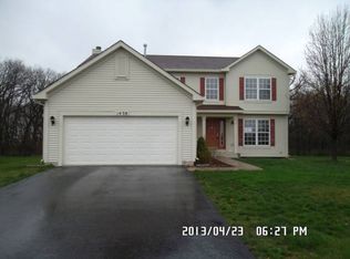1438 Hauby Ct, Minooka, IL 60447