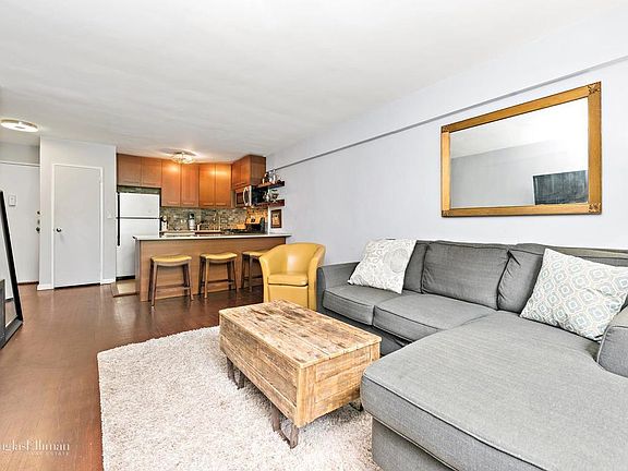 4th image of 88 Bleecker St APT 2J