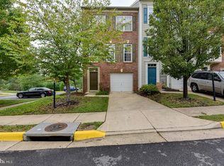 6340 Walking Ln, Alexandria, VA 22312