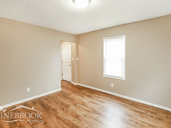 5th image of 3615 E 73rd St