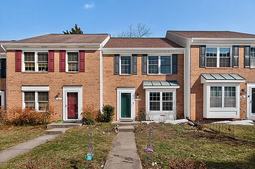 8 Suncroft Ct Photo 1
