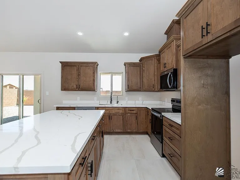 12633 E 51st Pl — Photo 7