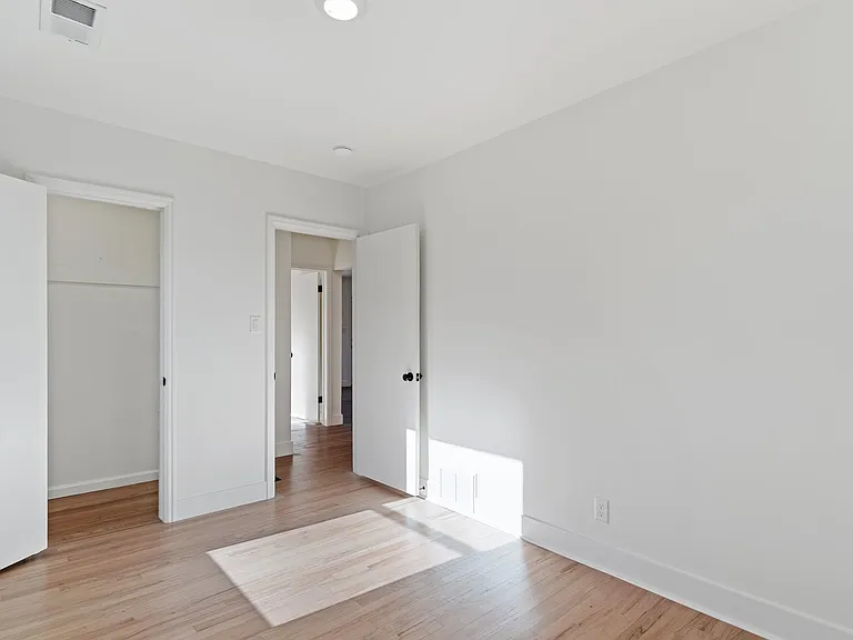 1515 N Cedar St #B — Photo 6