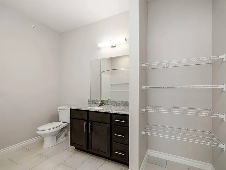2551 N North Guadalupe St #2209 — Photo 11