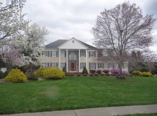 14 Brittany Pl, Basking Ridge, NJ 07920