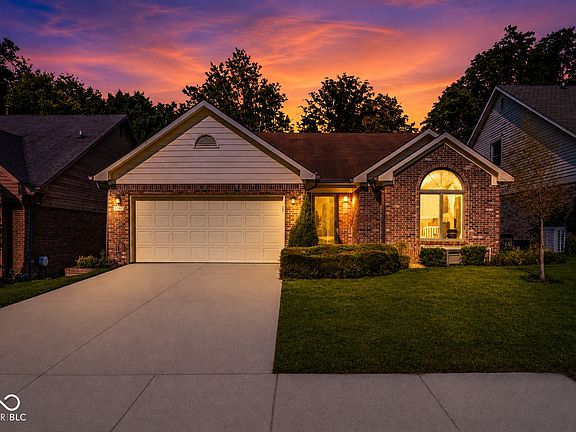 2nd image of 3360 Fox Orchard Cir