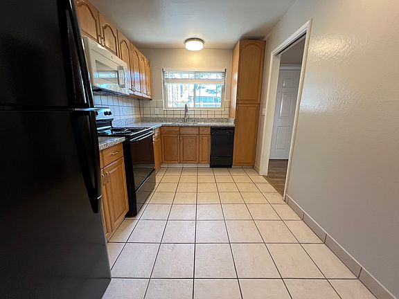 5th image of 3524 Farm Hill Blvd #Z