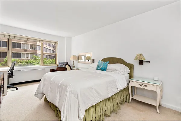 Sold by Stephen P. Wald | media 8