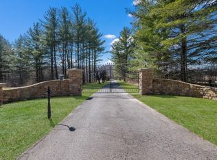 100 Newville Rd, Chalfont, PA 18914