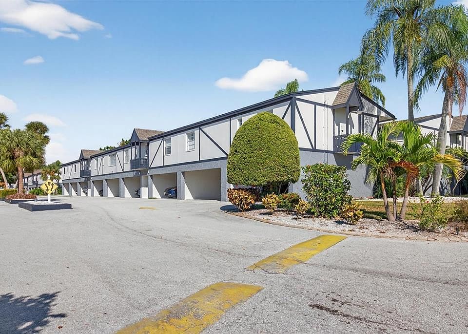 1st image of 1146 KING ARTHUR COURT #110