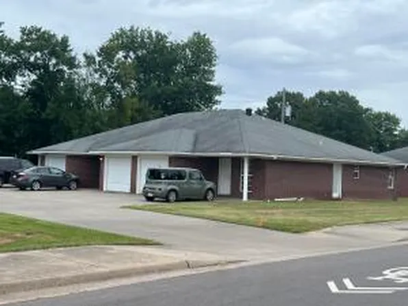 (undisclosed Address), Russellville, AR 72801