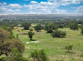 159 Trail Crst, Johnson City, TX 78636