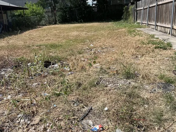 2012 LYONS ST LOT 15, San Antonio, TX 78207