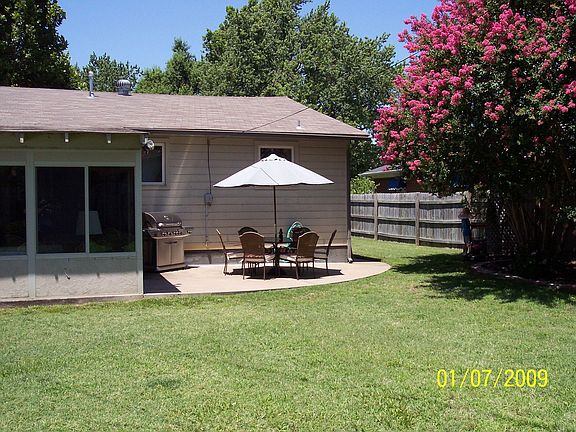 Separate patio for BBQ & dining