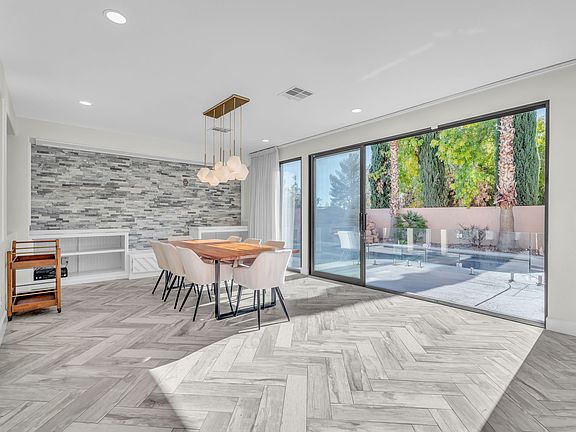 2nd image of 9885 Shadycrest Ct