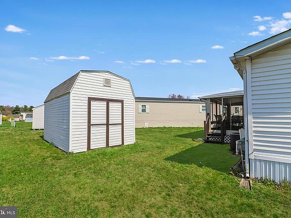 4th image of 345 Jacobs Loop