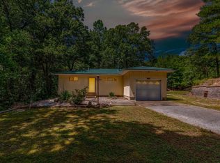 100 Skyline Dr, Afton, OK 74331