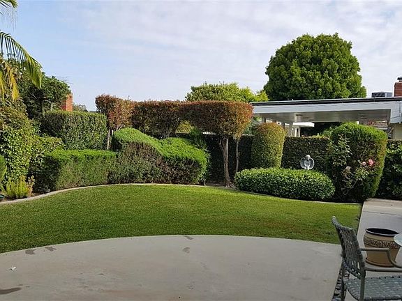 3rd image of 3425 N El Dorado Dr