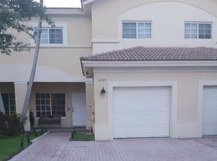 7635 N Stonecreek Cir, Hollywood, FL 33024