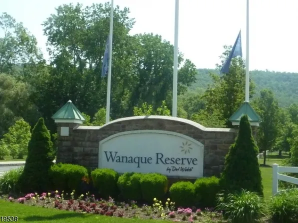 10403 Warrens Way #3, Wanaque Boro, NJ 07465