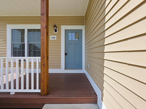 5th image of 144 Grace Ct