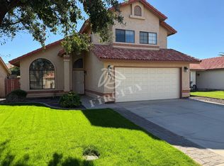 1231 W Seashore Dr, Gilbert, AZ 85233