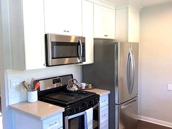 4th image of 1116 Donaldo Ct