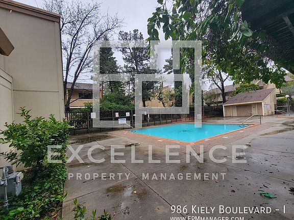 3rd image of 986 Kiely Blvd Unit I