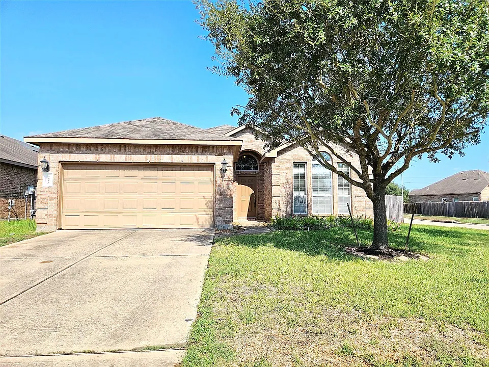 3423 Daniel Falls Ln