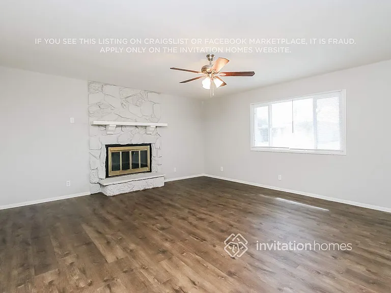 2710 W Minton Dr — Photo 3