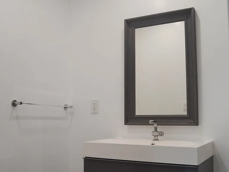 5407 Monroe St — Photo 22