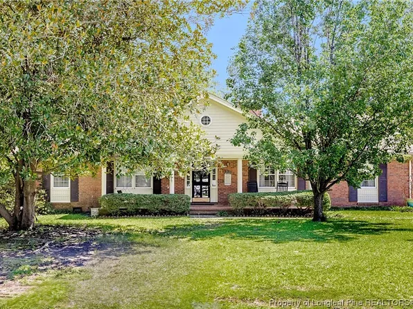 339 Colinwood Dr, Fayetteville, NC 28303