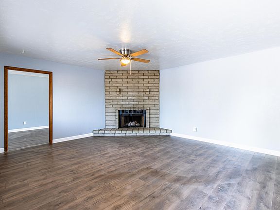 4th image of 4447 W Catalina Dr
