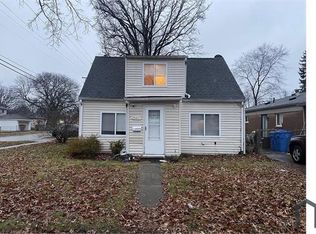 25607 McDonald St, Dearborn Heights, MI 48125