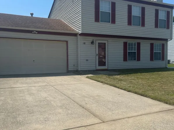 18 Harrogate Ln, Hampton, VA 23666