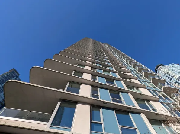 188 Keefer Pl #1006, Vancouver, BC V6B 0J1