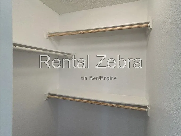 2024 Emerald Oaks — Photo 8