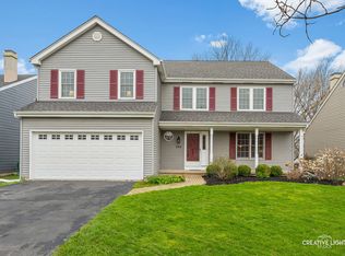 754 Lancaster Ln, Geneva, IL 60134