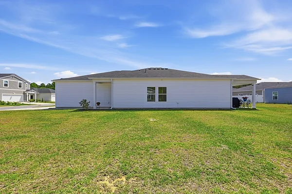 4 bed, 1779 sqft, $2,100 — Photo 4
