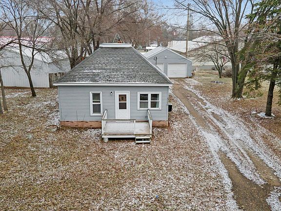 4th image of 520 Ellsworth Ave