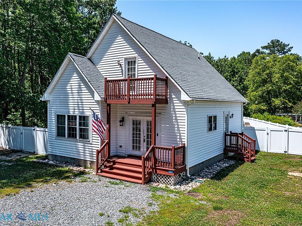 1st image of 234 Dogwood Dr