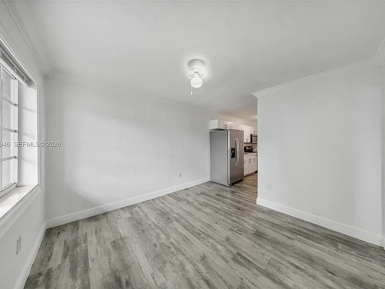 5511 SW 20th St #2 — Photo 8