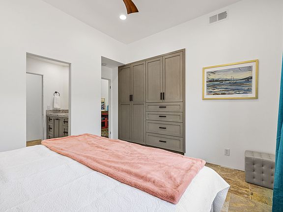 4th image of 22 1/2 Pebble Beach Dr