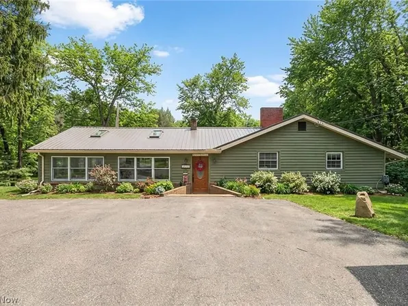 (undisclosed Address), Burton, OH 44021