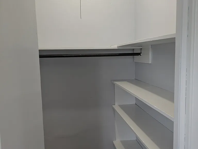 224 Doyle St #2 — Photo 8