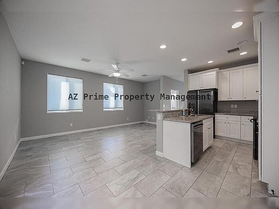 5th image of 1163 W Argon St