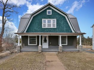 109 N Main St, Iron Ridge, WI 53035