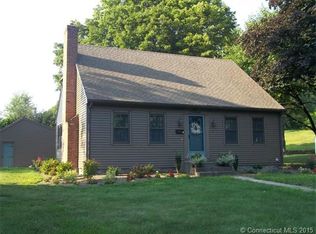 126 Chestnut St, Bristol, CT 06010