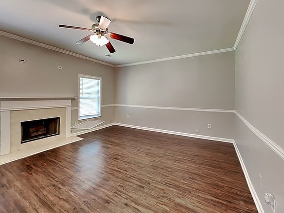 5th image of 6273 Selborn Dr SW